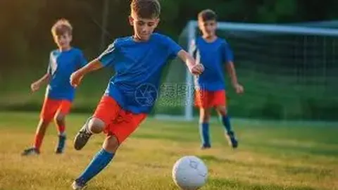 辛纳轻取吉隆，澳网连胜之旅再下一城冲击16强